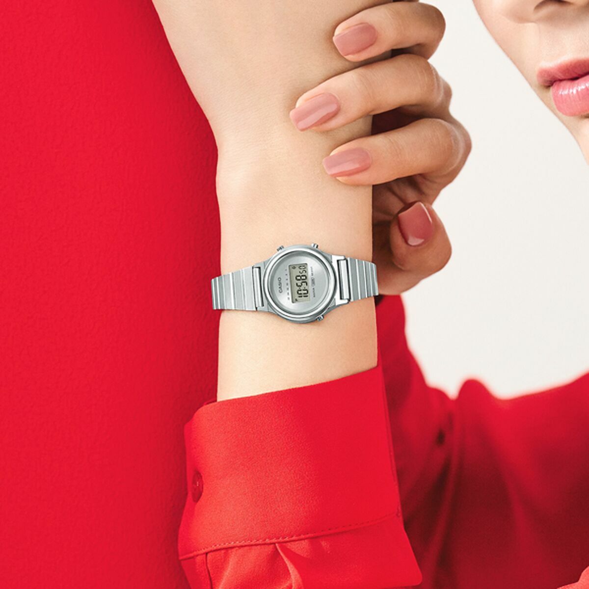 Dámské hodinky Casio LA700WE-7AEF